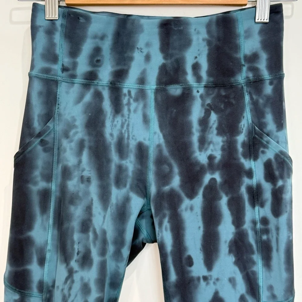 Lululemon Invigorate High-Rise Tight 25
